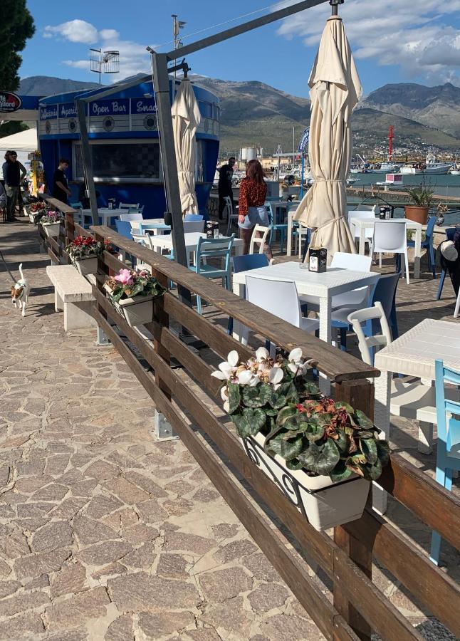 Casetta Blue House Gaeta Via Dell'Indipendenza Exterior photo